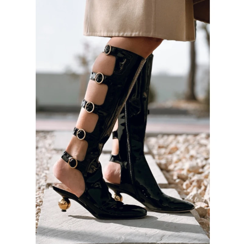 

Сексуальные босоножки на каблуке с квадратным носком и пряжками, женские летние босоножки 2026, длинные и короткие летние ботинки из лакированной кожи на высоком каблуке