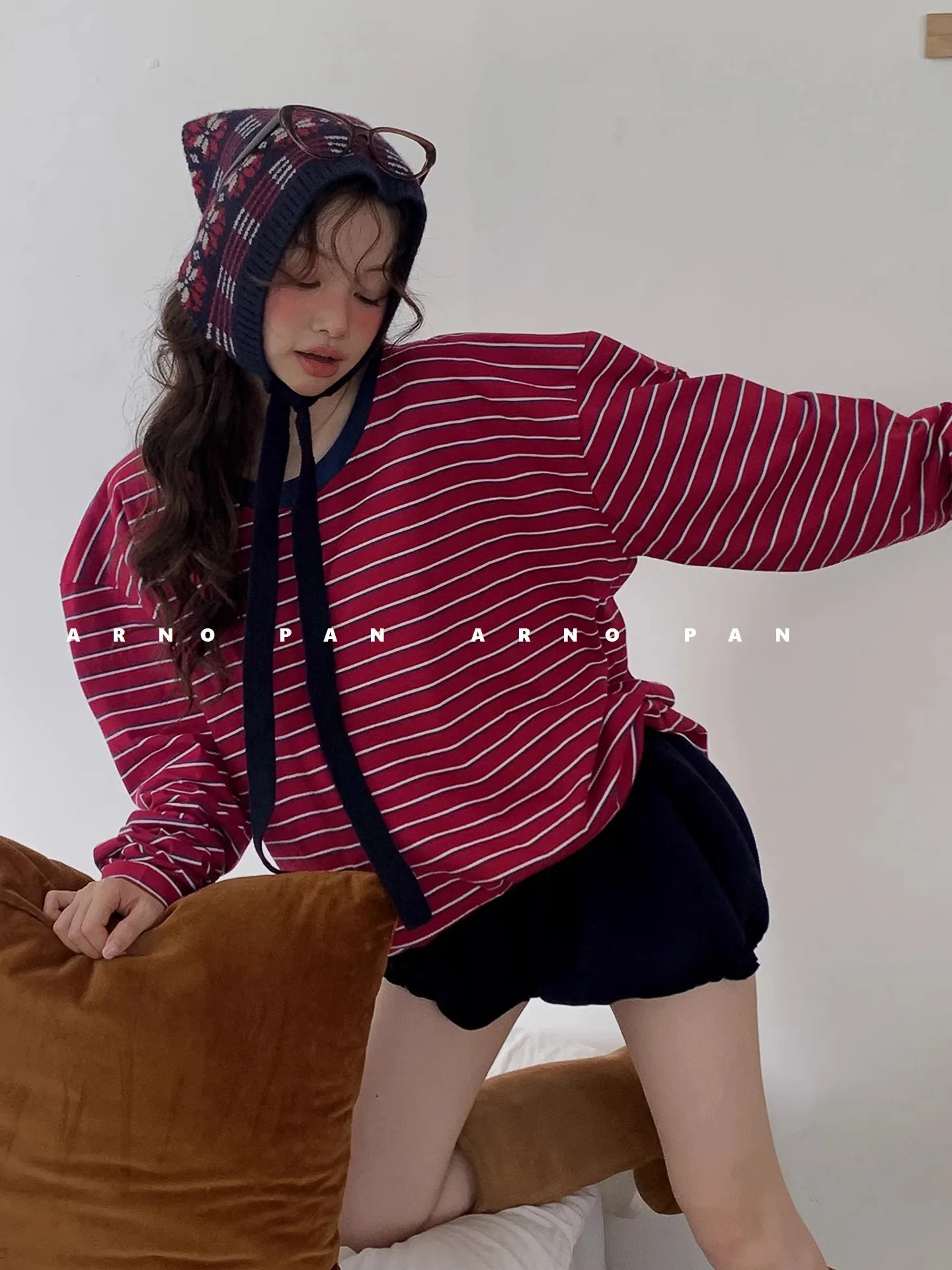 Arnapan Retro Anti-Aging Set Korean Style Loose Fleece Thickened Red Stripe Sweatshirt Flower Pumpkin Pants Women's Fashion Set