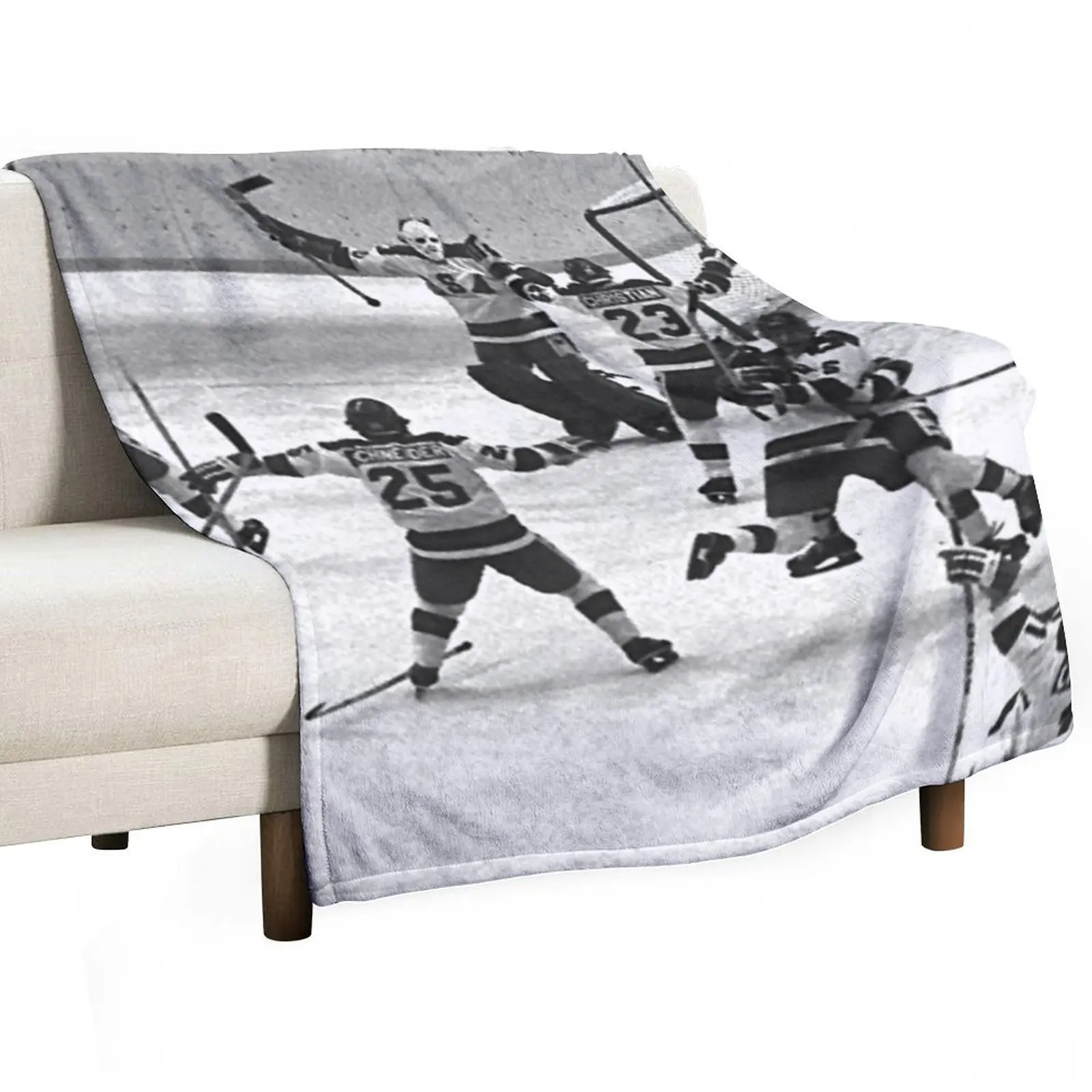 

miracle on ice Throw Blanket bed plaid anime Blankets