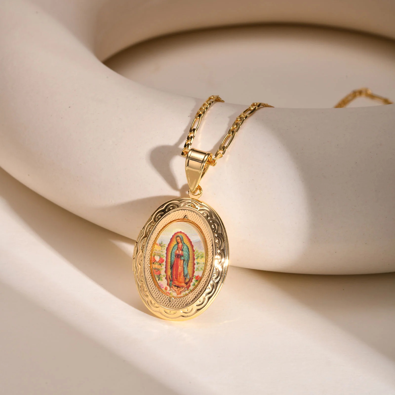 Locked Virgin Mary Necklace Pendant for Women Gift, Miraculous Medals Catholic Christian Jewelry