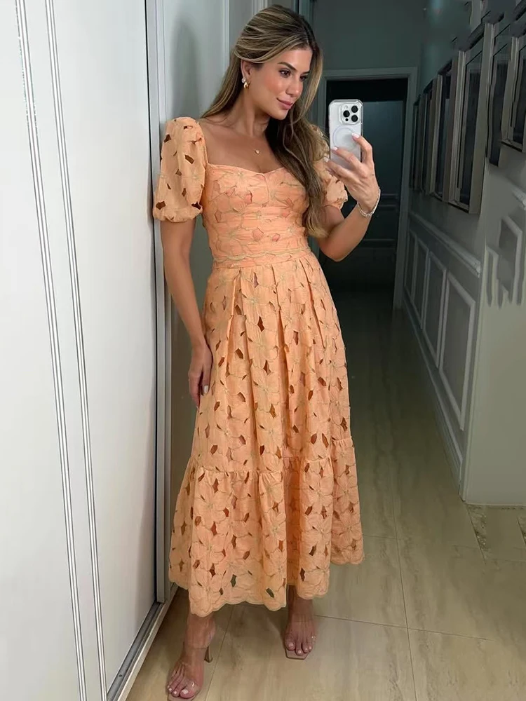 

Retro embroidered cutout short shirt two-piece set for 2025 summer women's wear + high-waisted pleated loose skirt fashion set