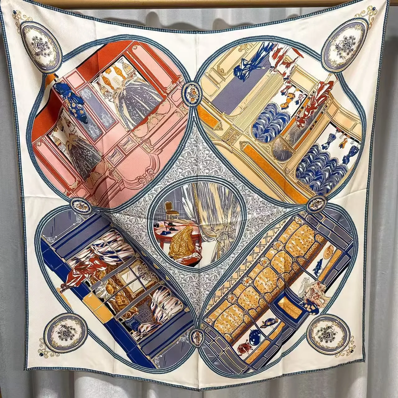 Шелковый шарф 90 см