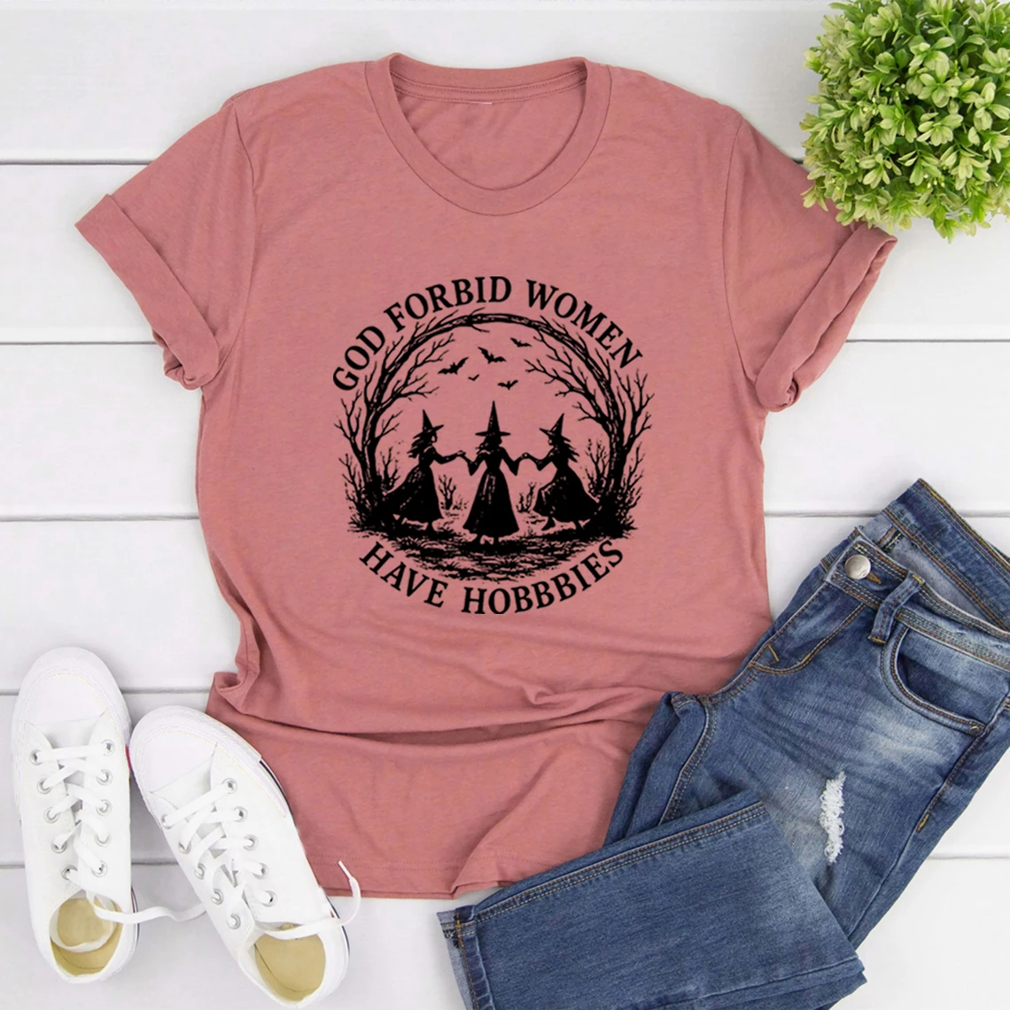 God Forbid Vrouwen Hebben Hobby T-shirt Grappige Witchy Feministische Tee Korte Mouw Vrouwen T-shirts Heks Halloween Gift Vrouwen Kleding