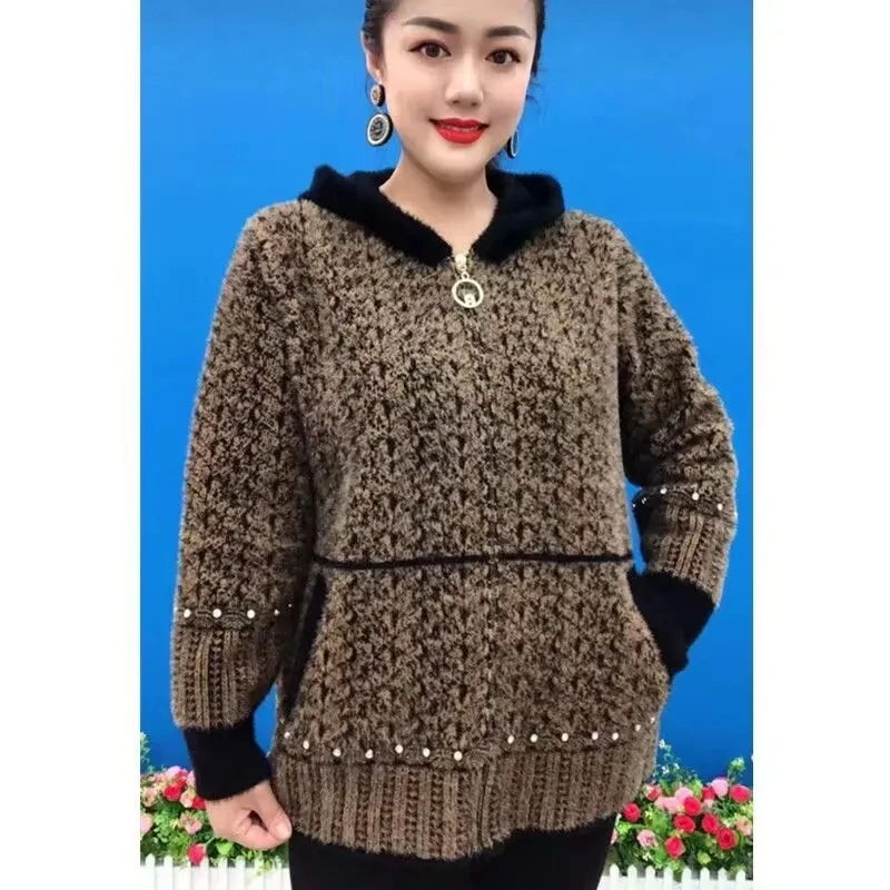 2024 Middle Aged Elderly Mother Imitation Mink Velvet Coat Autumn Winter Thicken Hooded Cardigans Sweaters Zipprt Knitted Jacket