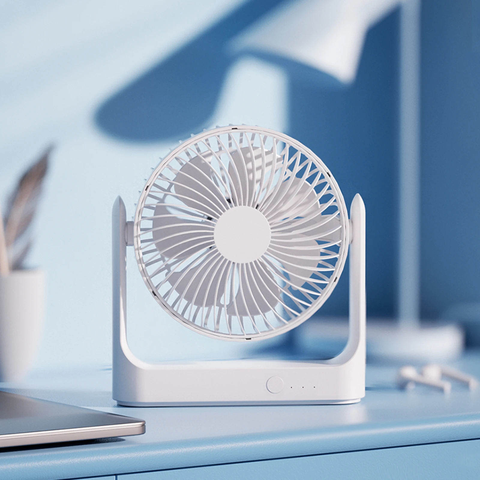 

Настольный вентилятор KASYDoFF, 3-скоростной, с регулировкой потока воздуха, тихий и удобный, для гостиной комнаты, спальни, с внешним аккумулятором, 4 / 6 дюймов