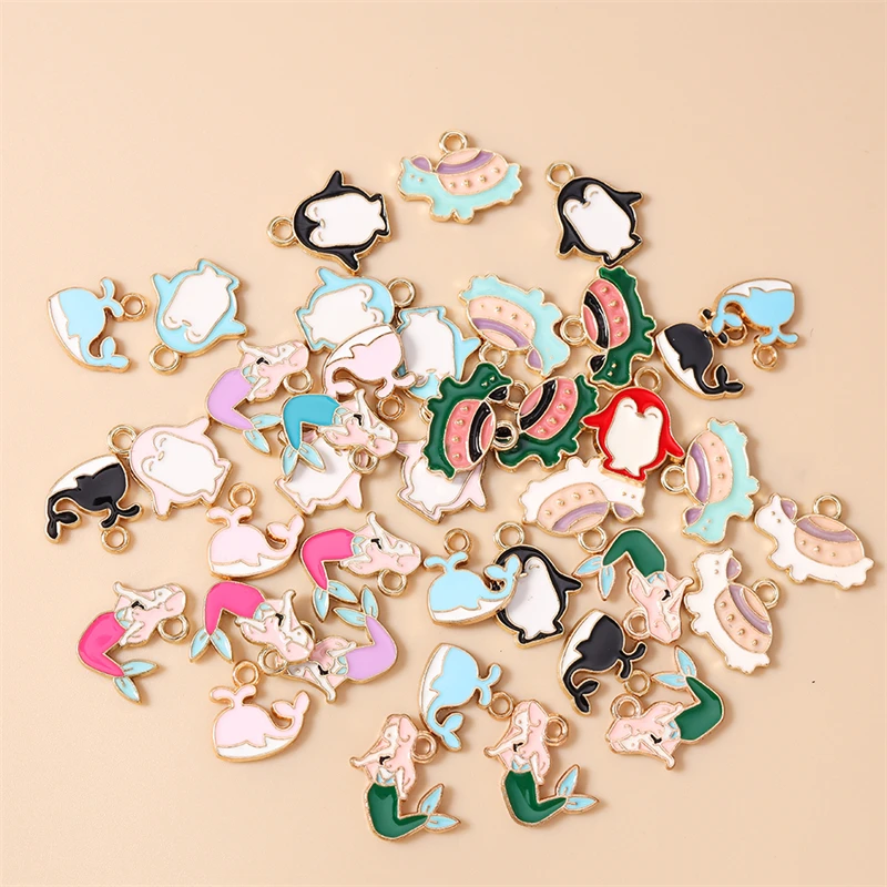 10 Stück Niedliche Emaille-Anhänger mit Meereslebewesen-Motiven wie Meerjungfrau, Schildkröte, Pinguin für Schmuckherstellung, Halsketten, Ohrringe, DIY-Bastelarbeiten, Geschenke – Detail 2