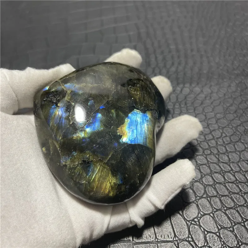 Natural Polished Labradorite Hand Carved Heart Shaped Healing