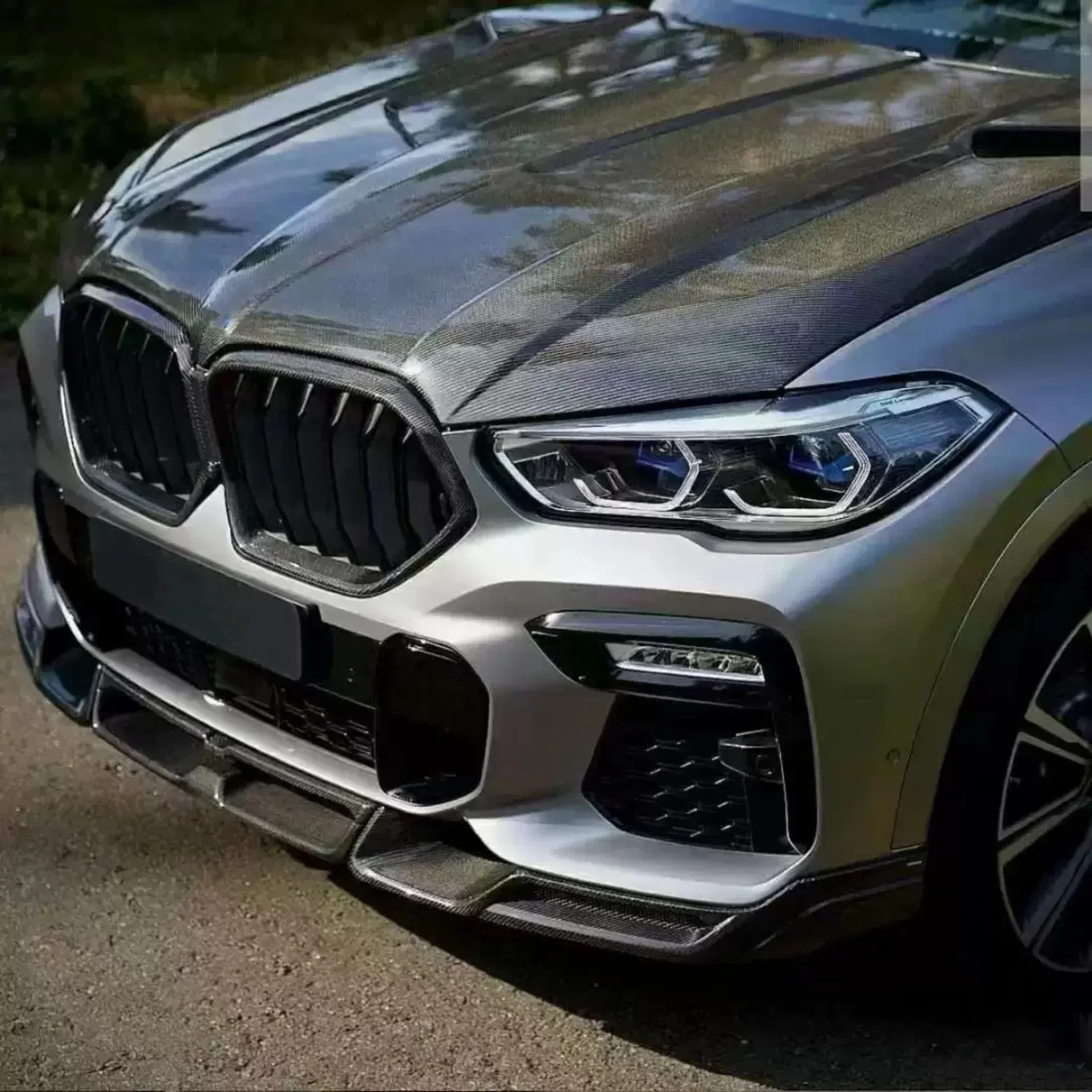 

Carbon Fiber Engine Cover for BMW X6 G06 F96 Light Weight Car Accessories