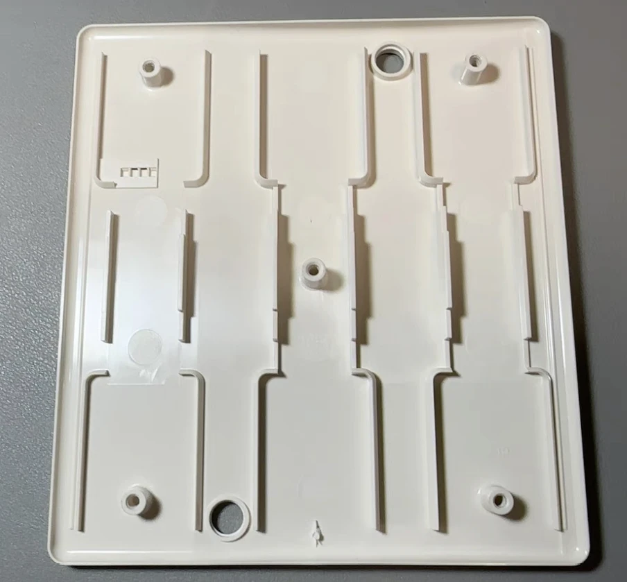 New LC1D300 interrupter cover plate