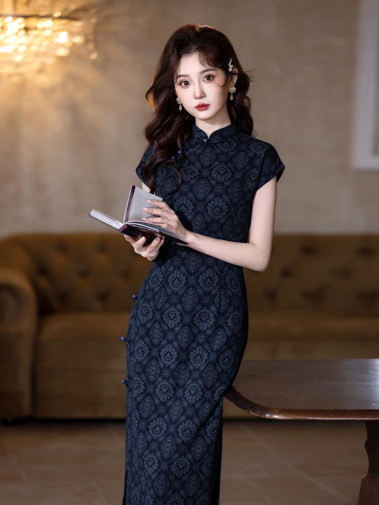 

Синяя женская повседневная одежда в китайском стиле Dr New 2026: ретро-блузка из шелка и льна с восемью пуговицами, новинка весна-лето