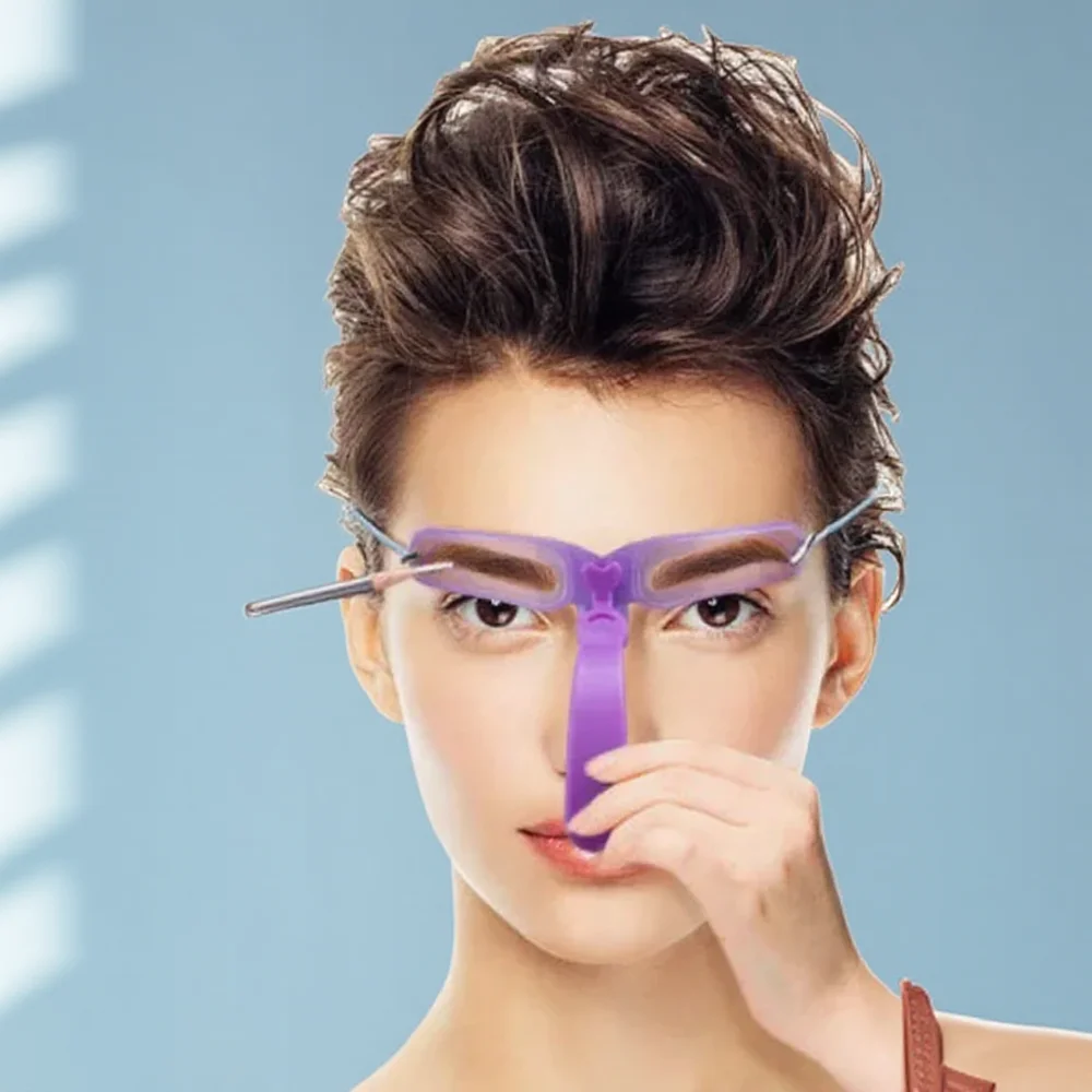 Modello di trucco riutilizzabile per modellare le sopracciglia da 8 pezzi Pratico strumento per sopracciglia in plastica senza cuciture per uso domestico Kit per lo styling delle sopracciglia