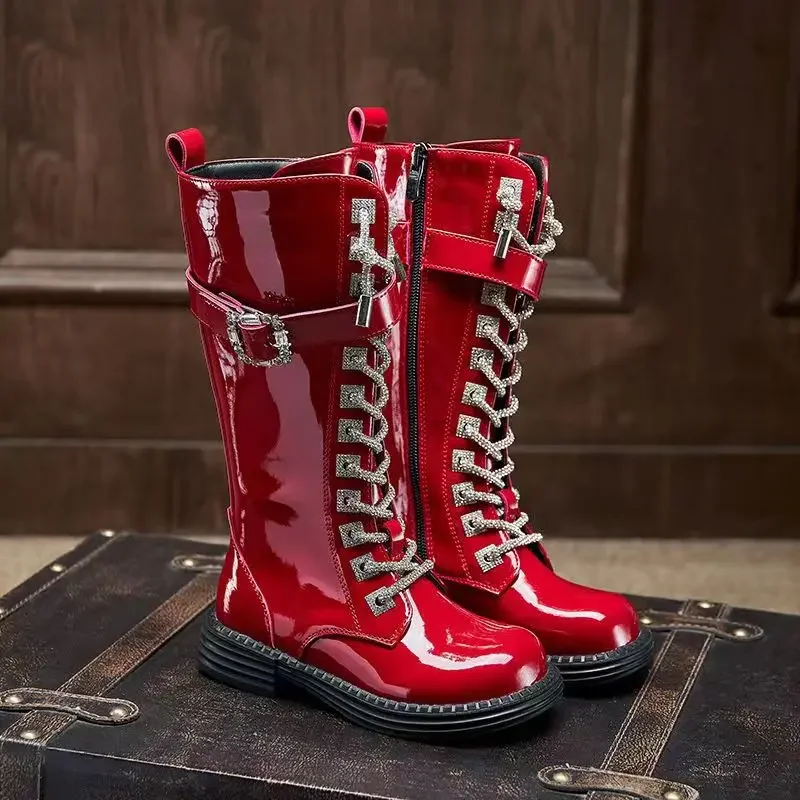 2025 الخريف/الشتاء جديد الفتيات أحذية عالية برميل المألوف الماس أبازيم الأحذية العصرية الأحذية الجلدية عرض الأطفال أحذية طويلة