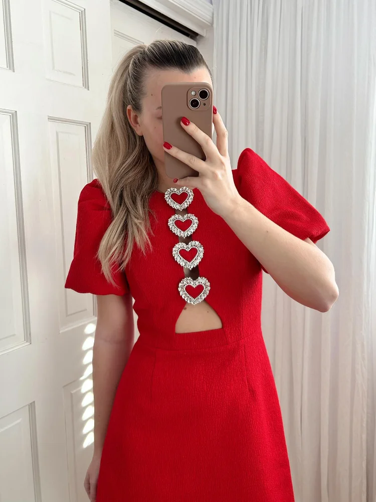 

Sexy Metal Love Evening Dress Women Hollow Out Puff Short Sleeve Slim Red Mini Dresses 2024 Fashion Ladies Elegant Party Robes