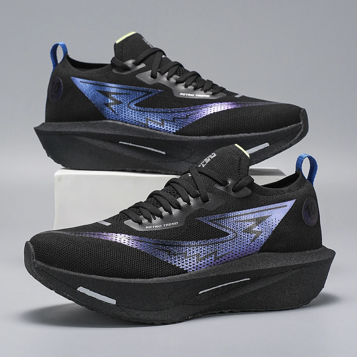Men's Cross-Training Shoes, Low-Top Cushioned Sneakers, Comfortable Thick-Soled Lightweight Casual Walking Shoes, Stylish and Versatile, Suitable for All Seasons, Daily Outdoor Activities, Walking, Travel, Hiking, and Camping