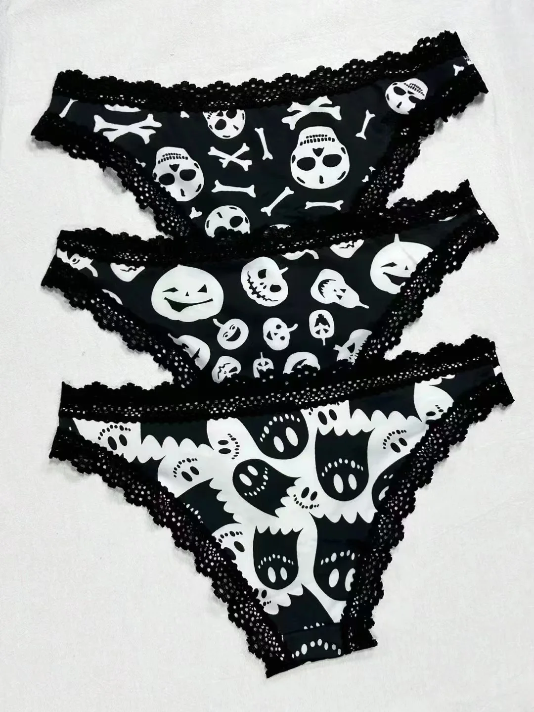 Halloween Underwear skull Pumpkin Ghost Women\'s Sexy triangle underwear Comfortable Underwear Thin Section underpants Gift