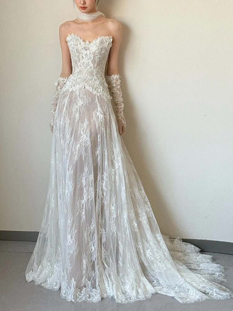 Sweety Lace Boho Wedding Dress Strapless High Grade Lace A-line Light Wedding Dresses Train For Bridal With Gloves Custom Made