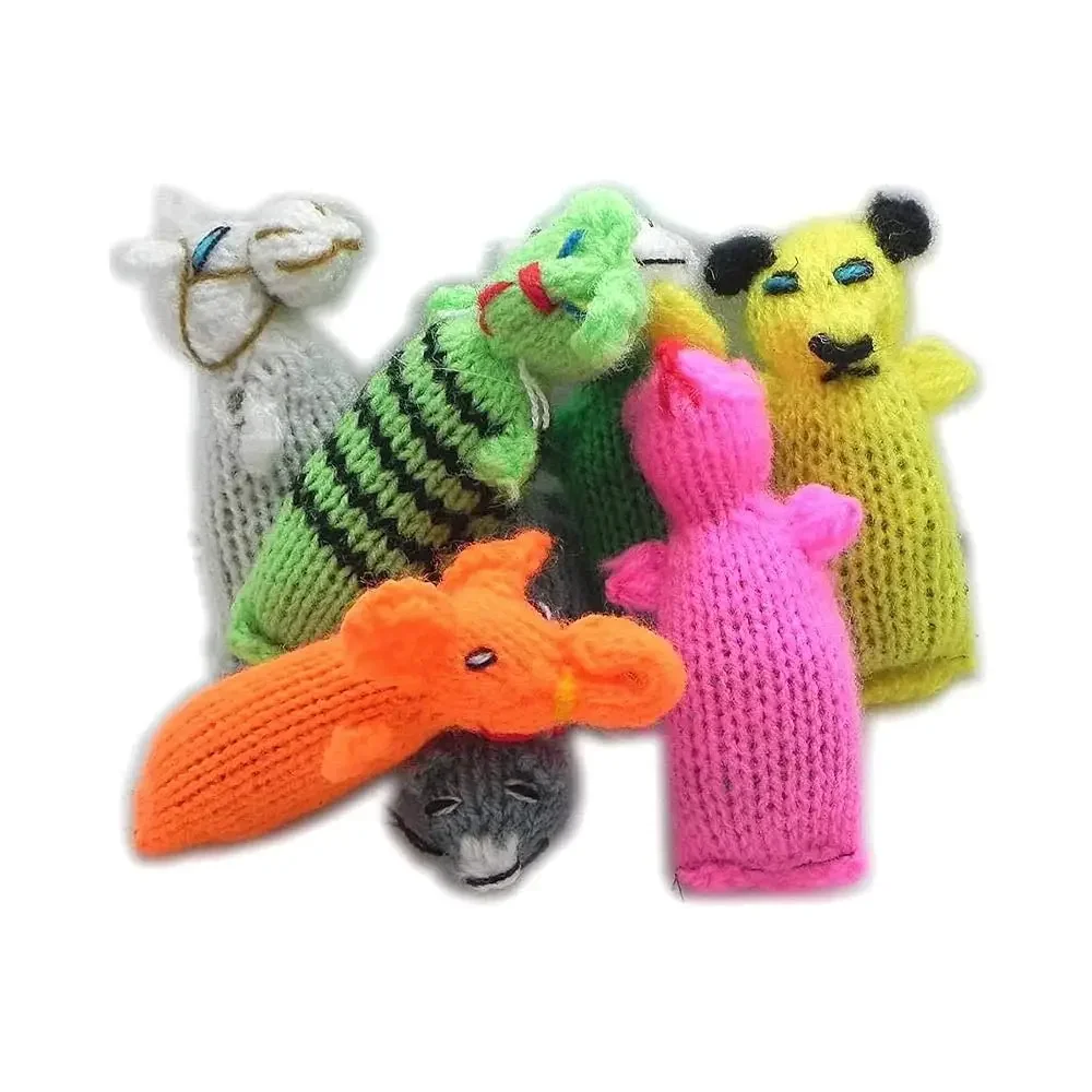 

Вязаная вручную игрушка для кошек из шерсти Barn Yarn, наполненная органической кошачьей мятой