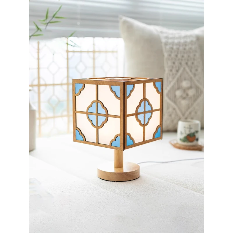 Japanese-style Wood Carving Craft Flower Hollow Window pane Table Lamp, Simple Window Grille, Night Light, Decorative Ornament