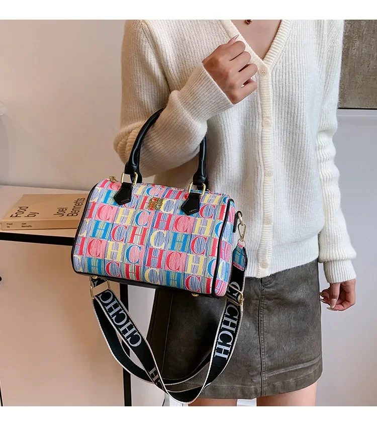 

​​2025 A/W Vintage-Inspired Shoulder Bag, Convertible Top Handle & Crossbody Purse for Women, Retro Day to Night Tote