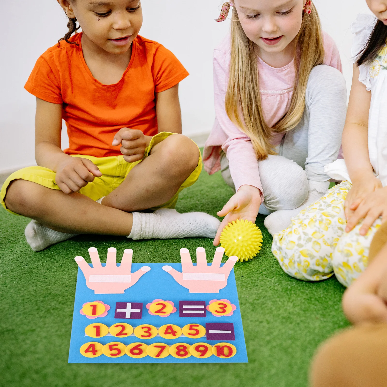 2 Sets Filz-Fingerspielzeug zum Hinzufügen und Subtrahieren von Brettern für Kleinkinder, Mathematik, Kinder, Zahlen digital