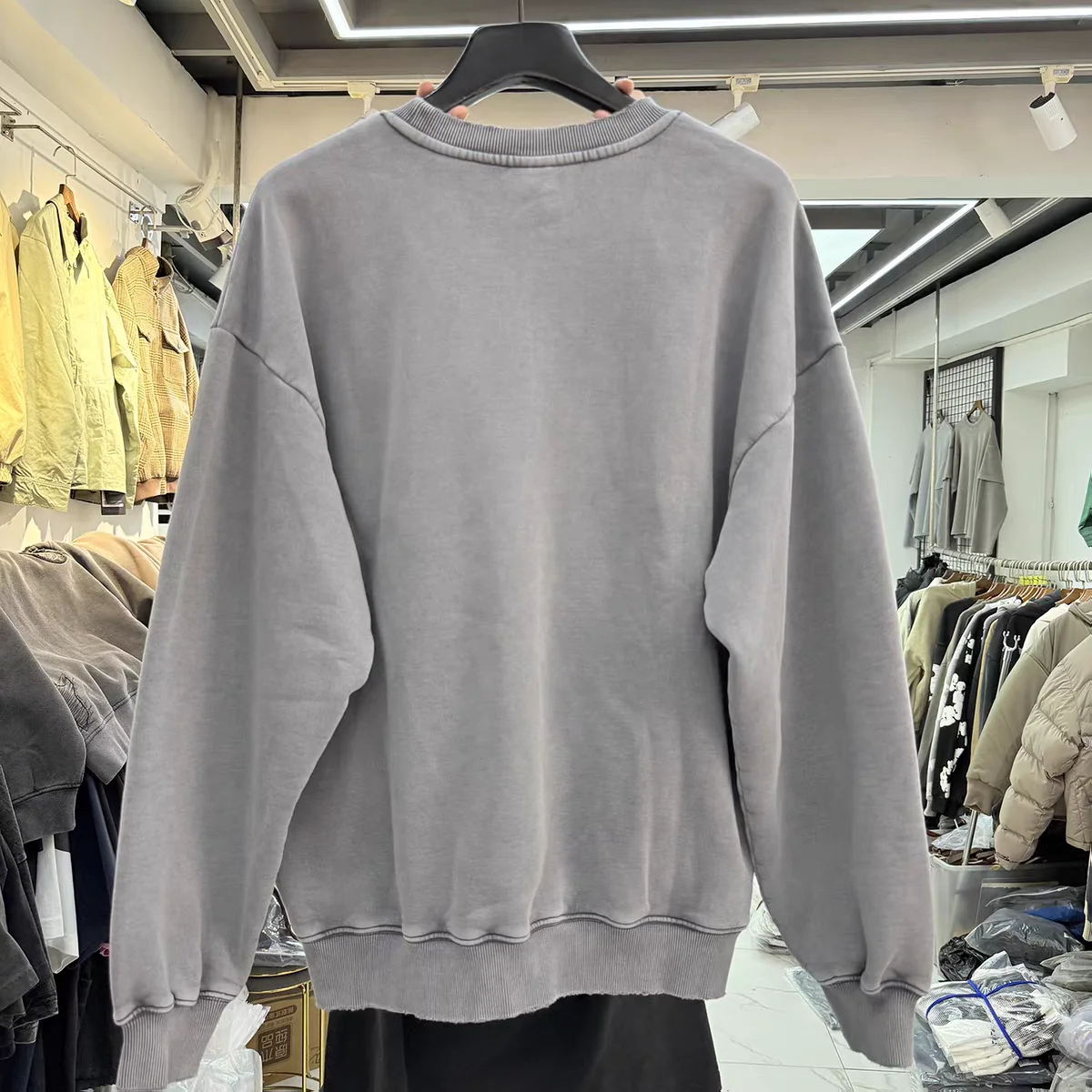 Nice Washed Embroidery Solid Crewneck Men Women Oversized Heavy Fabric Unisex Sweatshirts