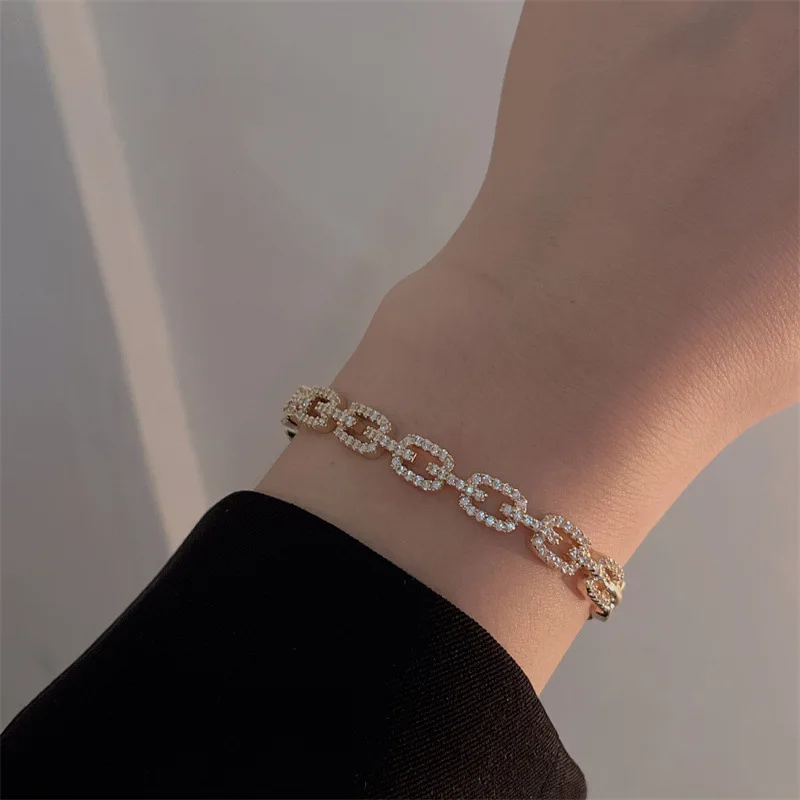Yupsk Shiny Zircon Hollow Rectangle Link Cuff Bangle Bracelet for Women Luxury Wedding Party Jewelry Women\'s Gift