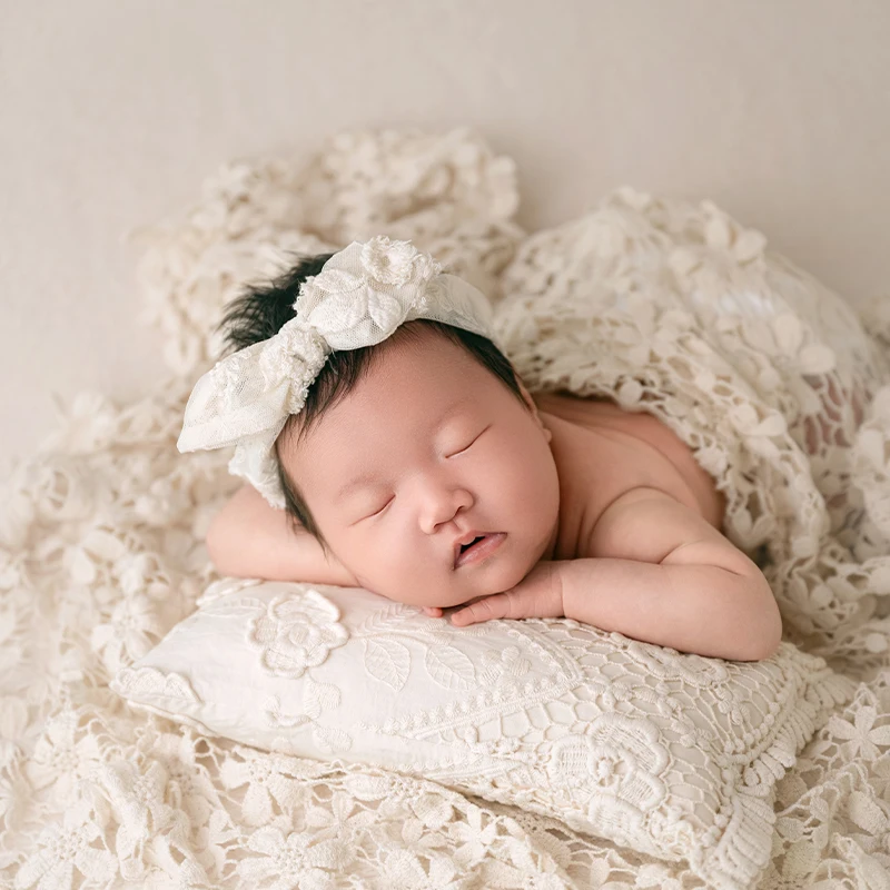 2025 Summer Newborn Photography White Lace Theme Bow Hairband Doll Accessories Newborn Photography Memorial Artistic Photo Props