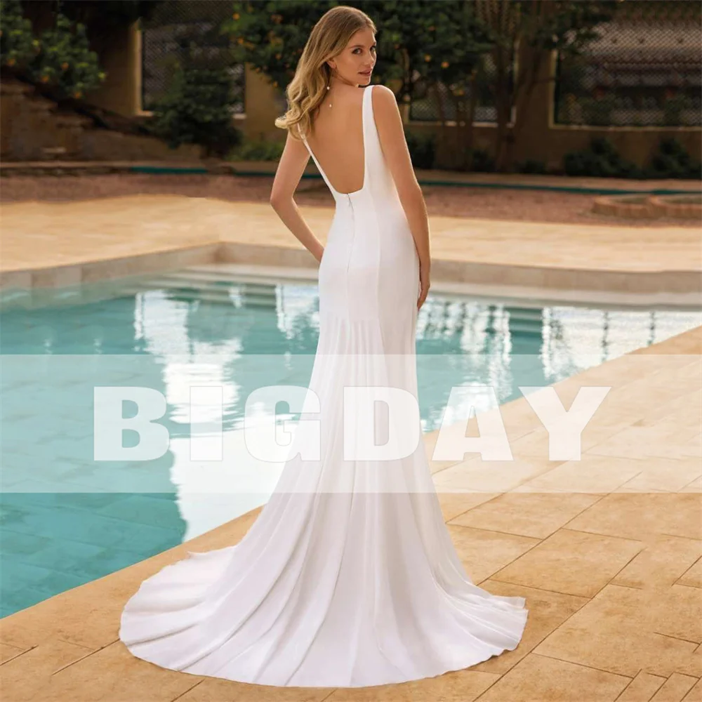 Robe de mariée sirène élégante pour femme, col en V, dos ouvert, bretelles spaghetti, satin, patients simples, quel que soit le train de balayage, robe de mariée éducative