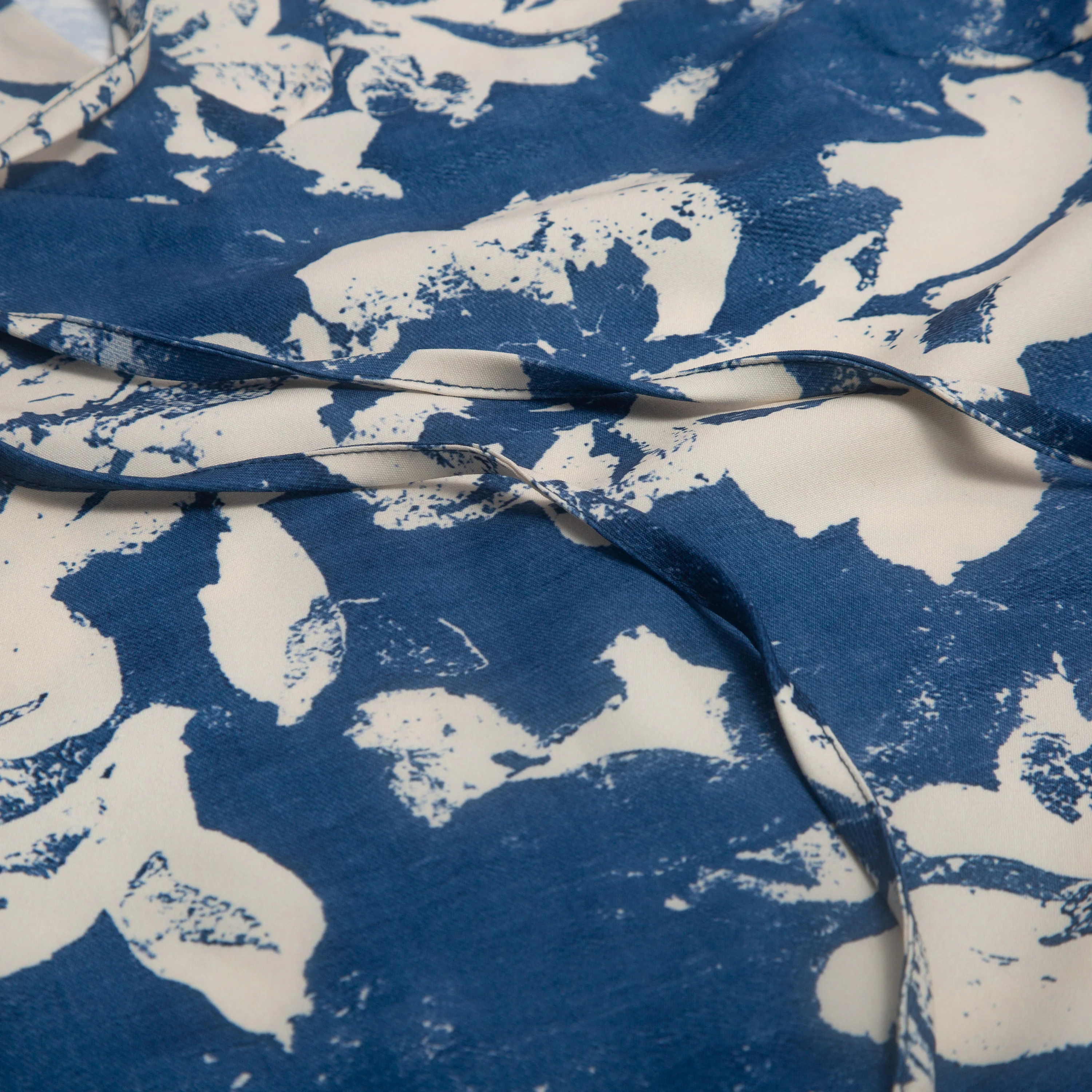 Thumbnail 4 - #2 Latest Midi Dresses Offers