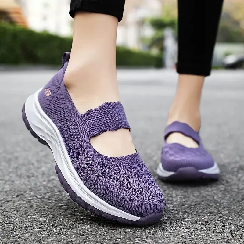 

Spring and Summer New Elastic Mesh Shoes, Light and Comfortable, Breathable and Wear-resistant Thick-soled Walking Women's Shoes