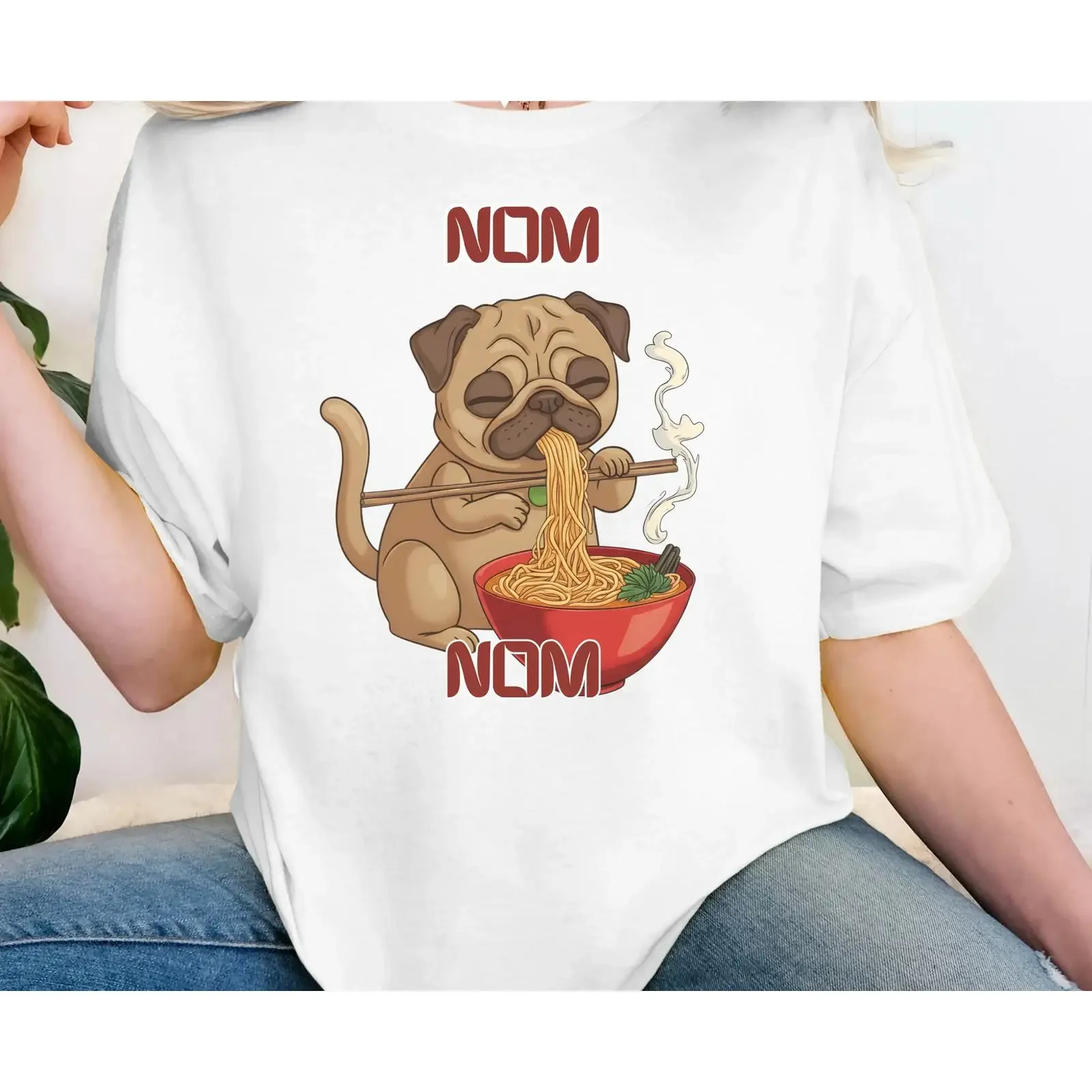 Pug Eating Ramen T Shirt Cute Dog Noodle Illustration vintage Washed fashion Comfortable Versatile graphic designer clothes