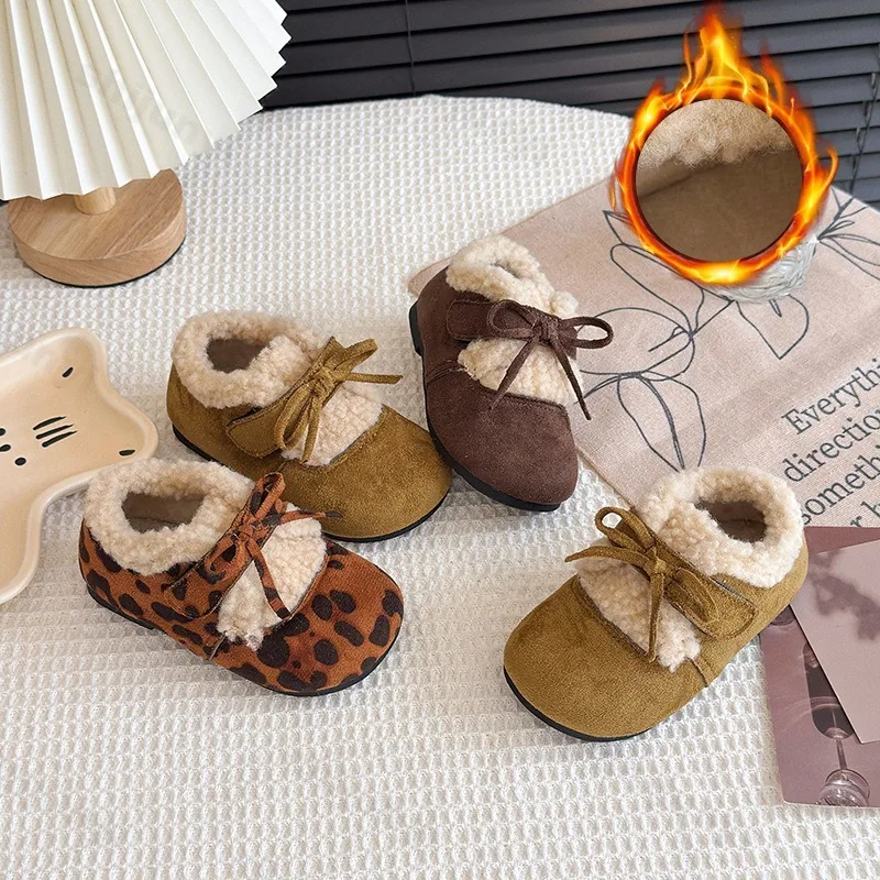 

Girls' Retro Leopard Warm Hairy Low Top Cotton Shoes 2025 Winter Childrens' Fashion Versatile Plush Comfortable Anti Slip Flats