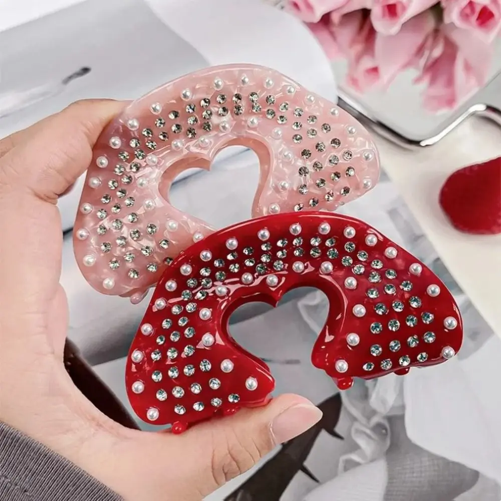 Exquisite Vintage Vermilion Lips Hair Claw Elegant Acetic Acid Hollow Heart Hair Clip French Retro Rhinestone Shark Clip Gift