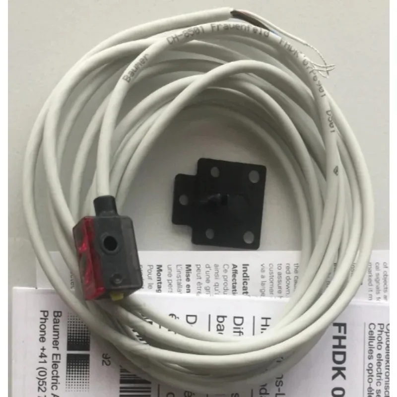 Photoelectric Switch   07P6901 New Diffuse Reflection Sensor for Industrial Automation
