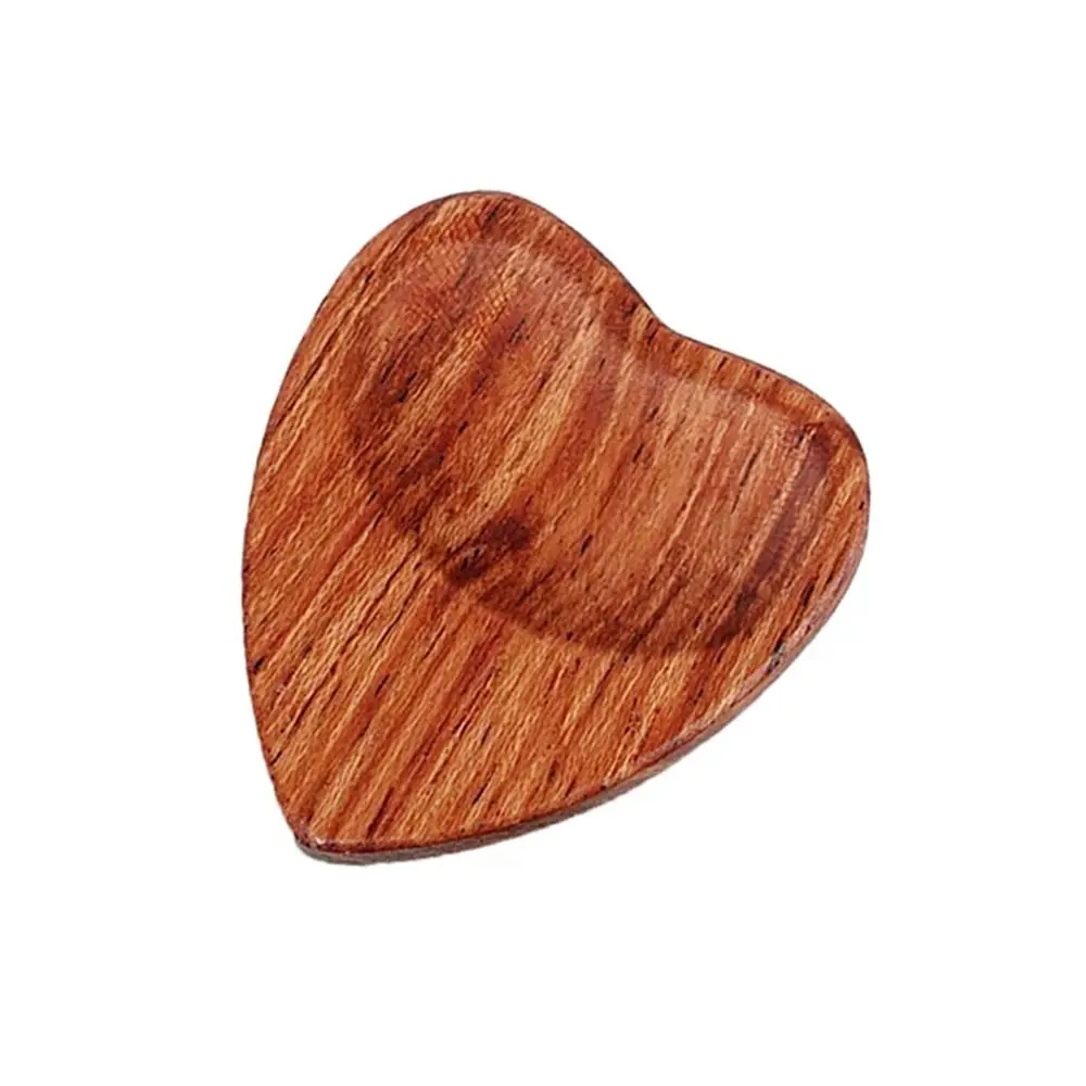 High-quality Wooden Guitar Picks Heart-shaped Guitar Accessories Guitar Plectrum Guitar Mediator