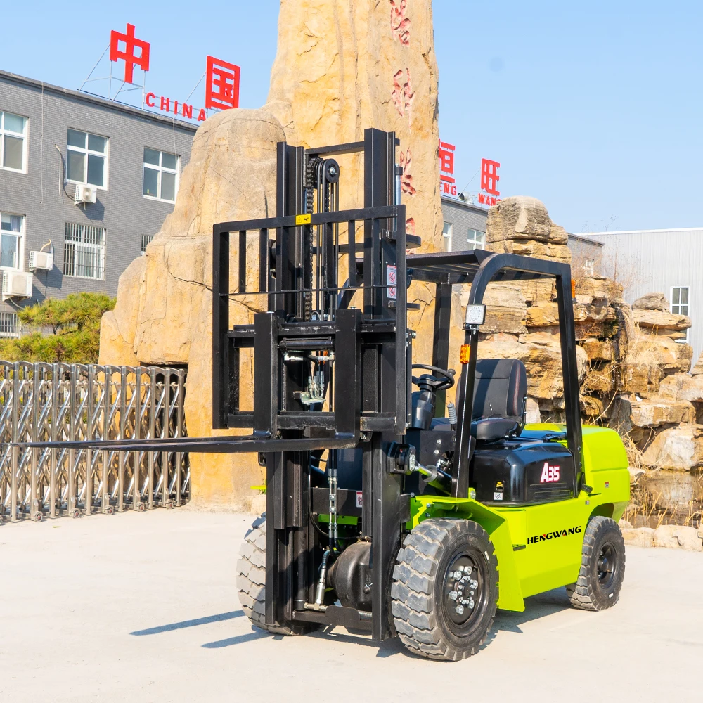 HWC-35 off-road wheel forklift diesel forklift 3 tons 3.5 tons mechanical diesel off-road forklift color support customization