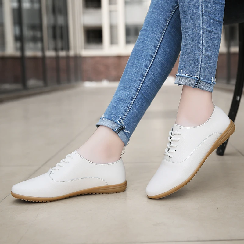 

Leather 2025 Summer Loafers Women Casual Shoes Moccasins Soft Pointed Toe Ladies Footwear Women Flats Shoes White Loafers