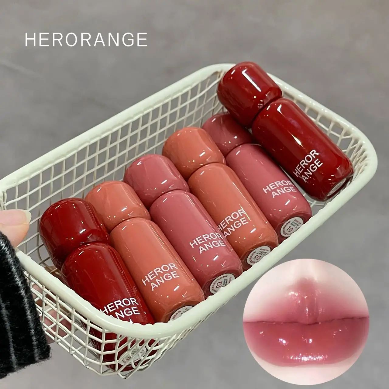 Herorange Moist Dewy Mirror Lip Gloss Sheer Shiny Hydrating Long Lasting Glass Lip Finish