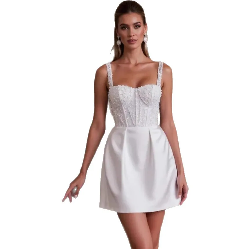 Neue Mini-Hochzeitskleider, herzförmige Träger, Perlen, Pailletten, rückenfrei, Satin, Brautkleid über dem Knie, Damen-Party, Garten, Strandkleider