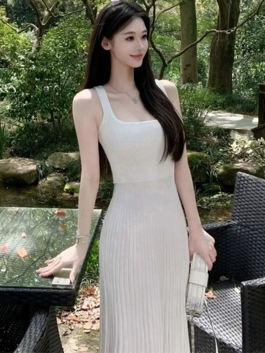 

2025 high quality Fashion Women Knit long Dress New Summer Slim Sweater party dresses evening vestidos midi robe woman clothing