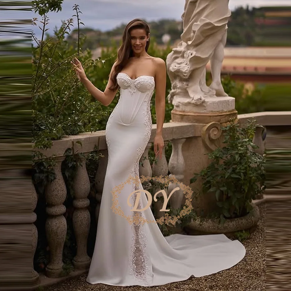 DY Customized Wedding Dress Gorgeous Appliqued Delicate Lace  Bridal Gown Elegant Mermaid Floor Length Wedding Gown ﻿
