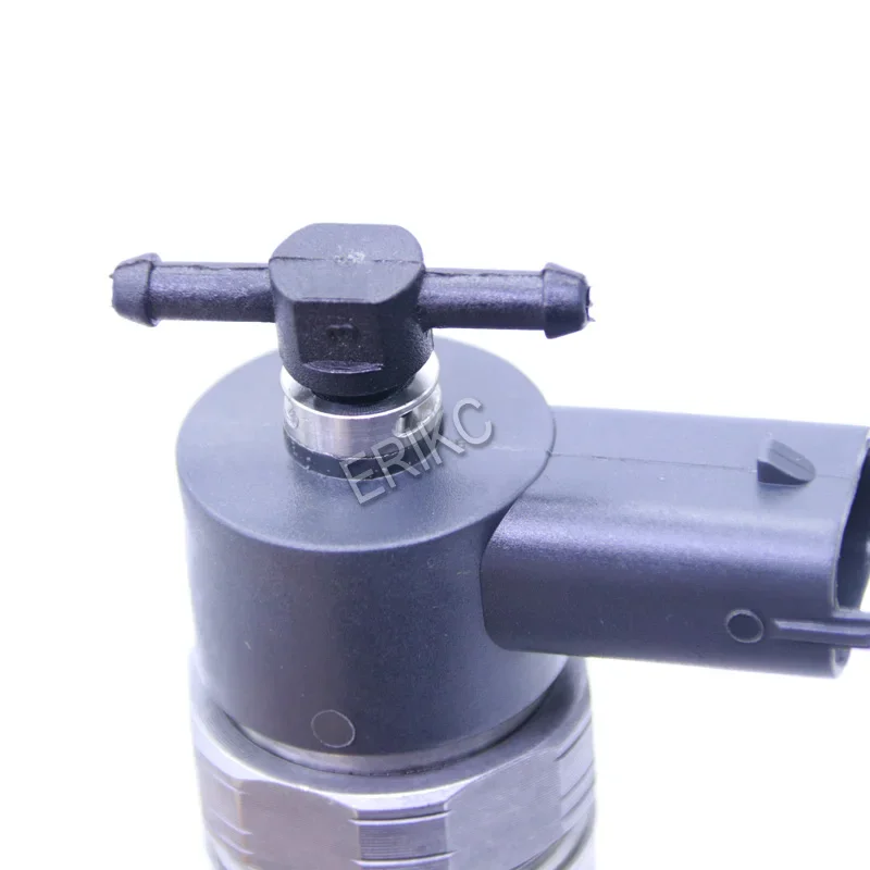 Erikc 10PCS/bag Common Rail Injector Return Oil Backflow Pipe Connector Plastic T L for Denso Bosch 110 Series Fuel Injector