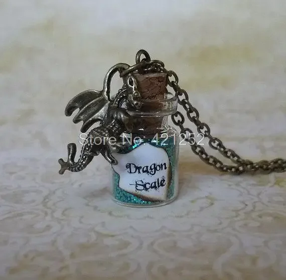 

12pcs/lot Tur Quoise Dragon Scale Necklace Fairy Dust Jewelry Dragon Charm Glass Bottle