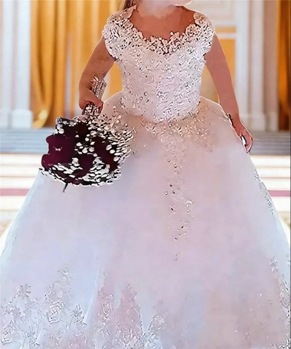 

White Flower Girl Dress for Wedding Appliques Princess Lace Short Sleeves Holy First Communion Gown Party Pageant Dress For Kids
