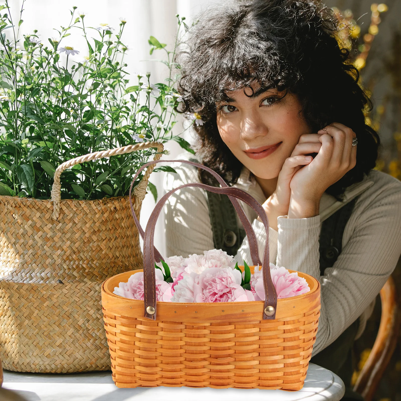

Woven Storage Basket Eco Friendly Natural Garden Decorative Fruit Vegetable Egg Basket Holder Storage Solution