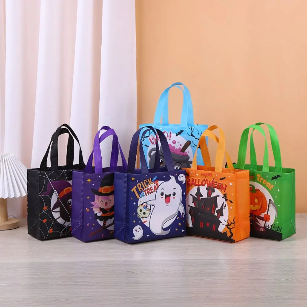 Ghost Halloween Non-woven Handbag Large Capacity Trick or Treat Bag Halloween Gift Bag Castle Printed Pumpkin Bag Unisex