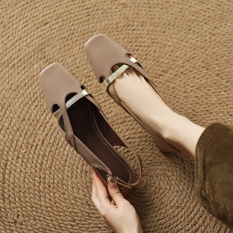 

Новинка 2023 года, летние женские сандалии из натуральной кожи, женская обувь из мягкой овчины высотой 22-24,5 см, туфли на толстом каблуке с ремешком сзади