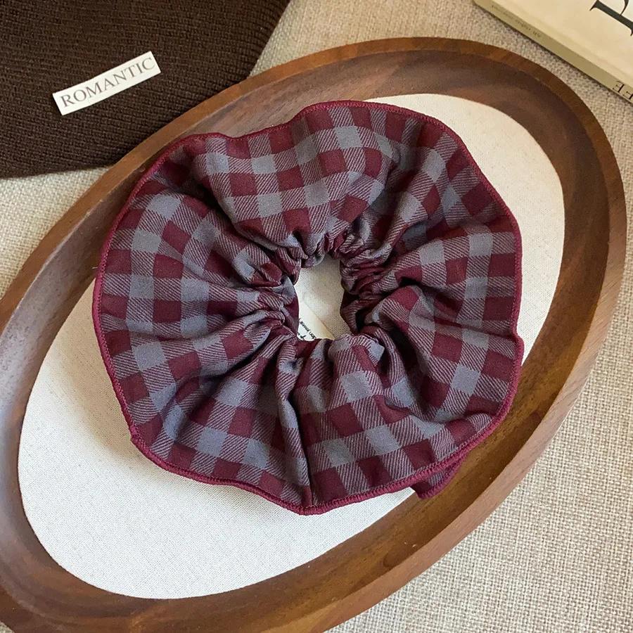 Thumbnail 4 - #25 Cheap Scrunchie Hair Ties Worth Buying