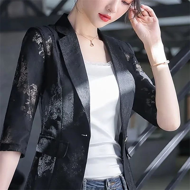 Summer Thin Western-Style Small Suit Jacket Female Short 2022 Summer Design Sense Niche Lace Hollow Suit Coat Women\'s One Button