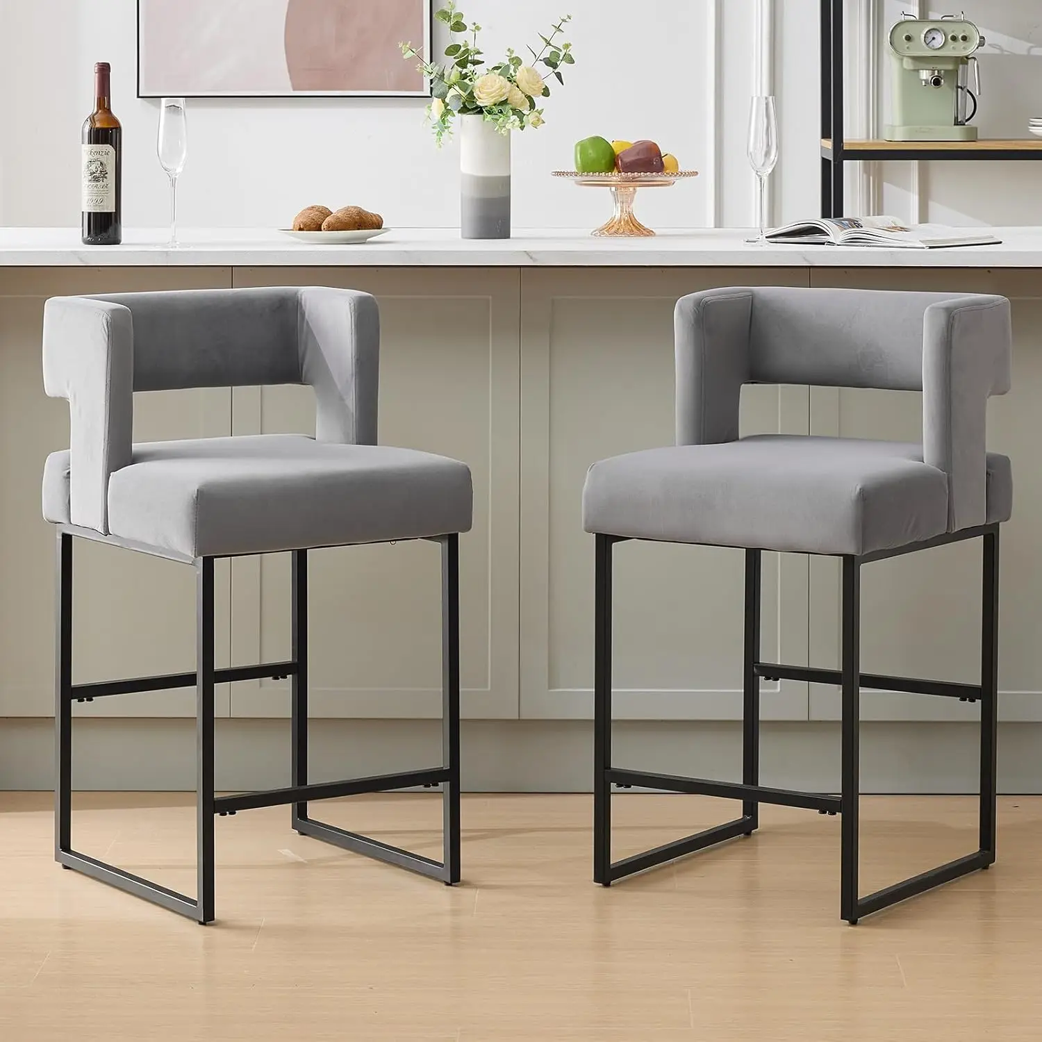 

Набор из 2 барных стульев для барной стойки, высота 26 дюймов, с мягкой обивкой, металлическим каркасом, черными ножками и квадратной спинкой, на заказ